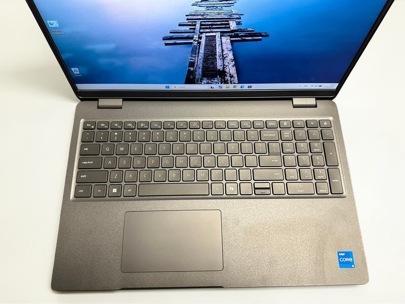 Ноутбук 15,6" Dell Latitude 3550 i5-1335U 10x1,3GHz/16G D5/NVMe 512Gb/IrisXeG7/IPS1920x1080/web -БУ- 26585 фото