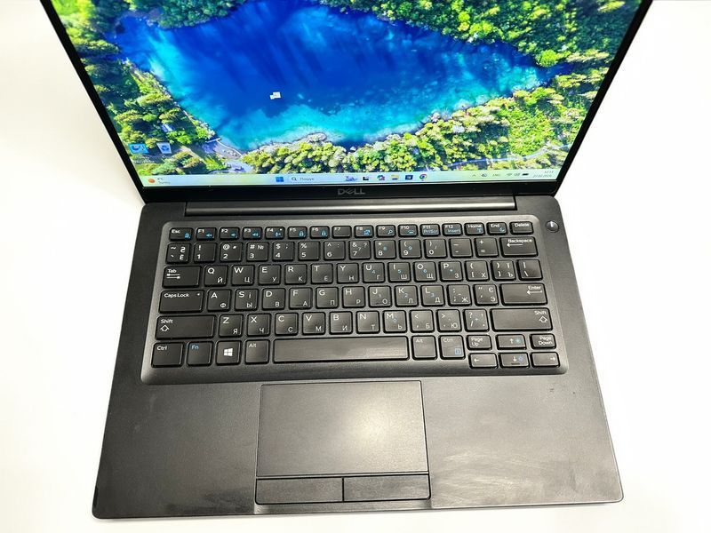 Ноутбук 13.3" Dell Latitude 7390 i5-8250U 4x1,6GHz/16G D4/M.2 256G/UHD620/IPS1920x1080/web -БУ- 26607 фото