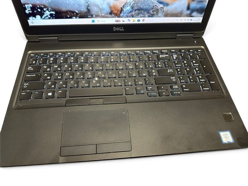 Ноутбук 15,6" Dell Latitude 5590 i7-8650U 4x1,9GHz/8G D4/NVMe 512G/UHD620/IPS1920x1080тач/web -БУ- 27194 фото