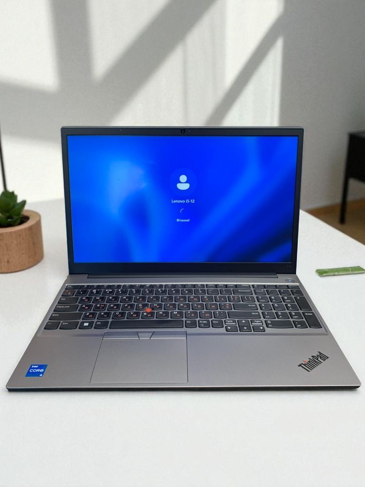 Ноутбук 15,6" Lenovo ThinkPad E15 Gen 4 i5-1235U 10x0,9GHz/8G D4/NVMe 256G/UHD/IPSFHD/web -БУ- 26195 фото