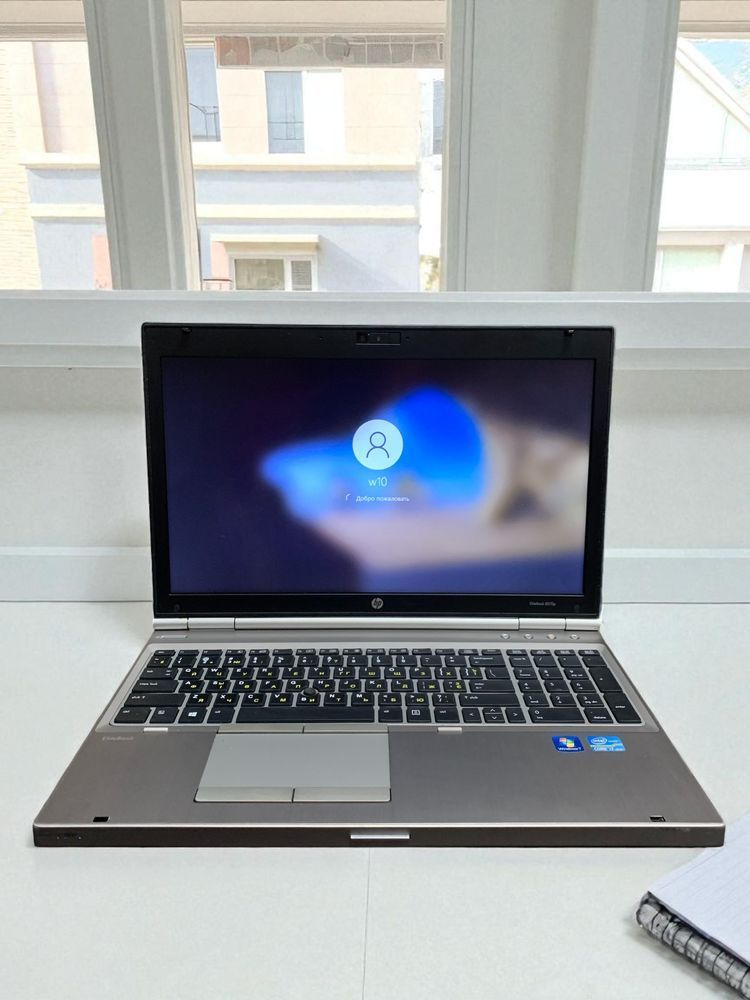 Ноутбук 15,6" HP Elitebook 8570p i7-3740QM 4x2,7GH/8G D3/SSD 256G/HD7570M 1G/1600x900/web -БУ- 26201 фото