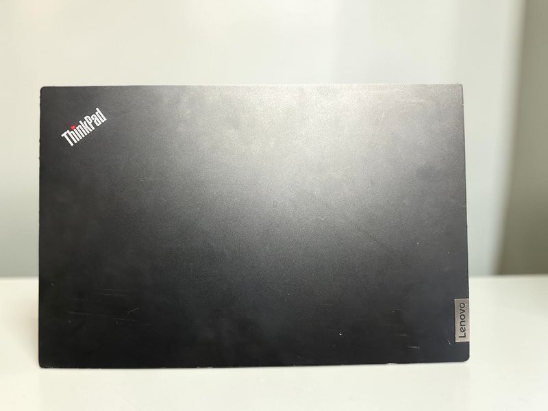 Ноутбук 15,6" Lenovo ThinkPad E15 Gen3 Ryzen 5 5500U 6x2,1GHz/8G D4/NVMe 256G/Vega7/IF/web -БУ- 26705 фото