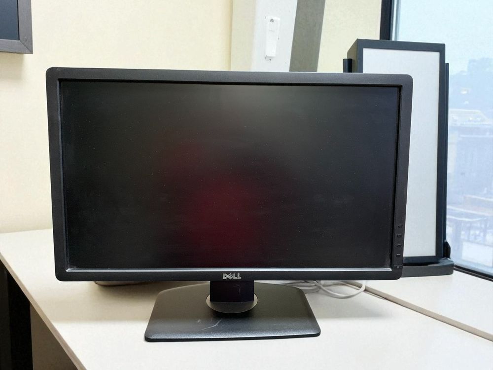 Монітор 22" IPS Dell U2212HM; 1920x1080 WLED; 16:9; 60Гц; VGA+DVI+DP -БУ- 26242 фото