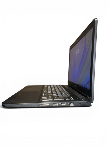 Ноутбук ИГРОВОЙ 15,6" Dell Inspiron 5577 i5-7300HQ 4x2,5GHz/16G D4/NVMe256+HDD1T/GTX1050 4G/FHD/web -БУ- 25548 фото