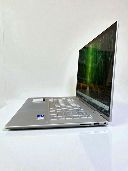 Ноутбук 15,6" 2in1 HP Envy x360 i7-1165G7 4x2,8GHz/8G D4/NVMe 256G/IrisXe/тачIPSFHD/web -БУ- 26786 фото