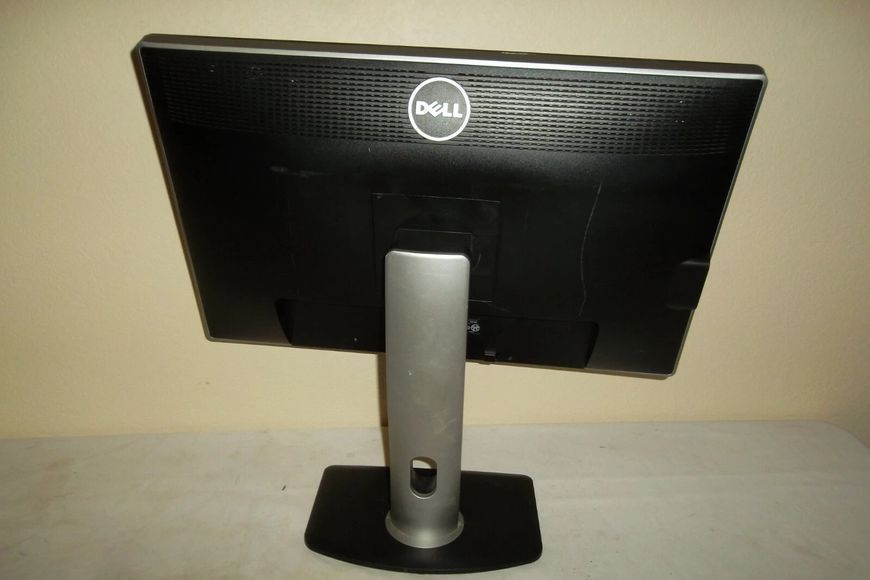 Монитор 24" IPS Dell U2412M; 1920x1200 WLED; 16:9; 60Гц; VGA+DVI+DP -БУ- 26867 фото