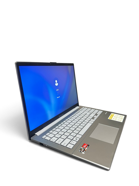Ноутбук 15,6" ASUS Vivobook Go 15 Ryzen 5 7520U 4x2,8GHz/8G D5/NVMe 512G/AMD 610M/IF/web -БУ- 27118 фото
